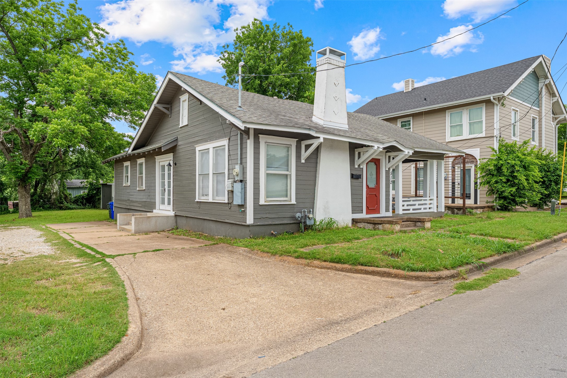 521 Herring Avenue Waco TX 76708