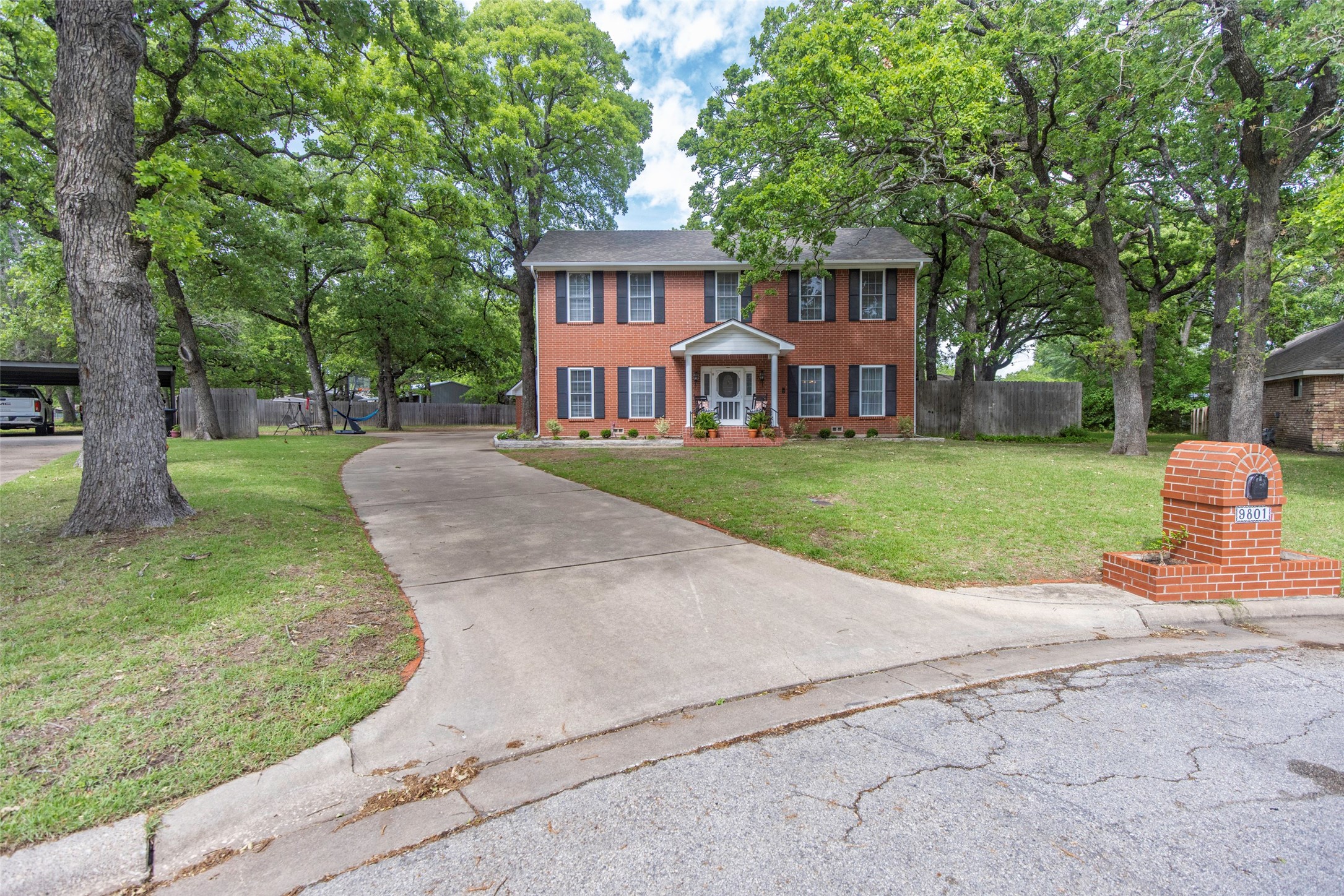 9801 Hunters Run Street Greenville TX 75402