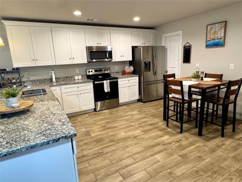 124 Oakwood Street Chico TX 76431