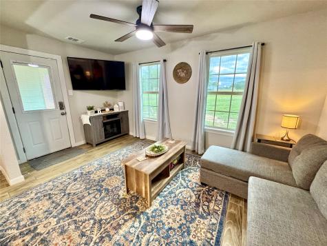 124 Oakwood Street Chico TX 76431
