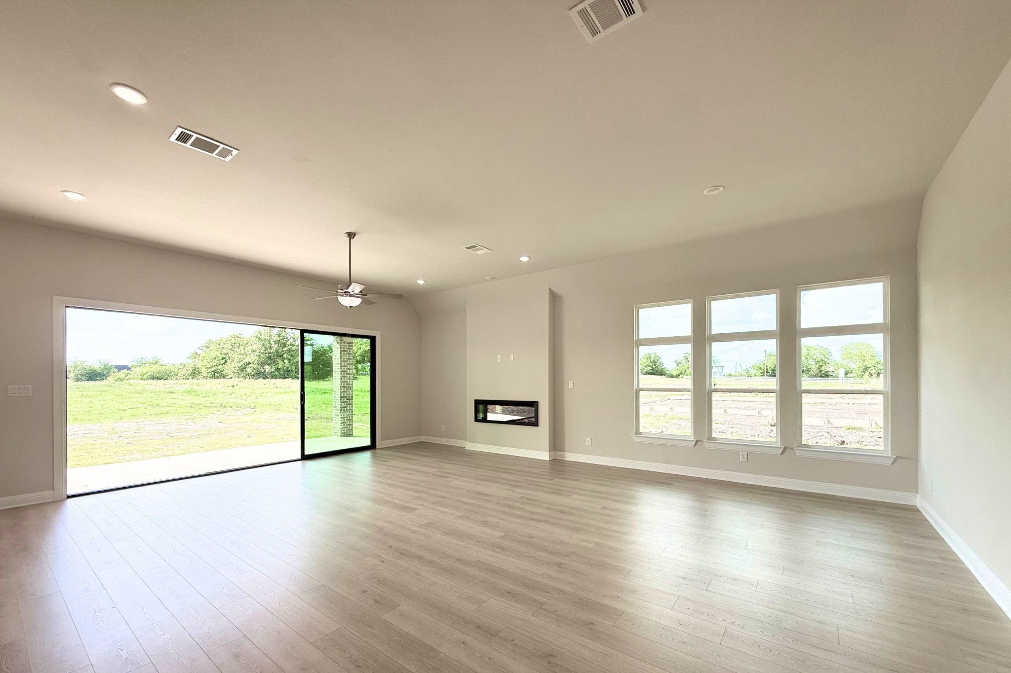 3500 Grizzly Run Drive Burleson TX 76028