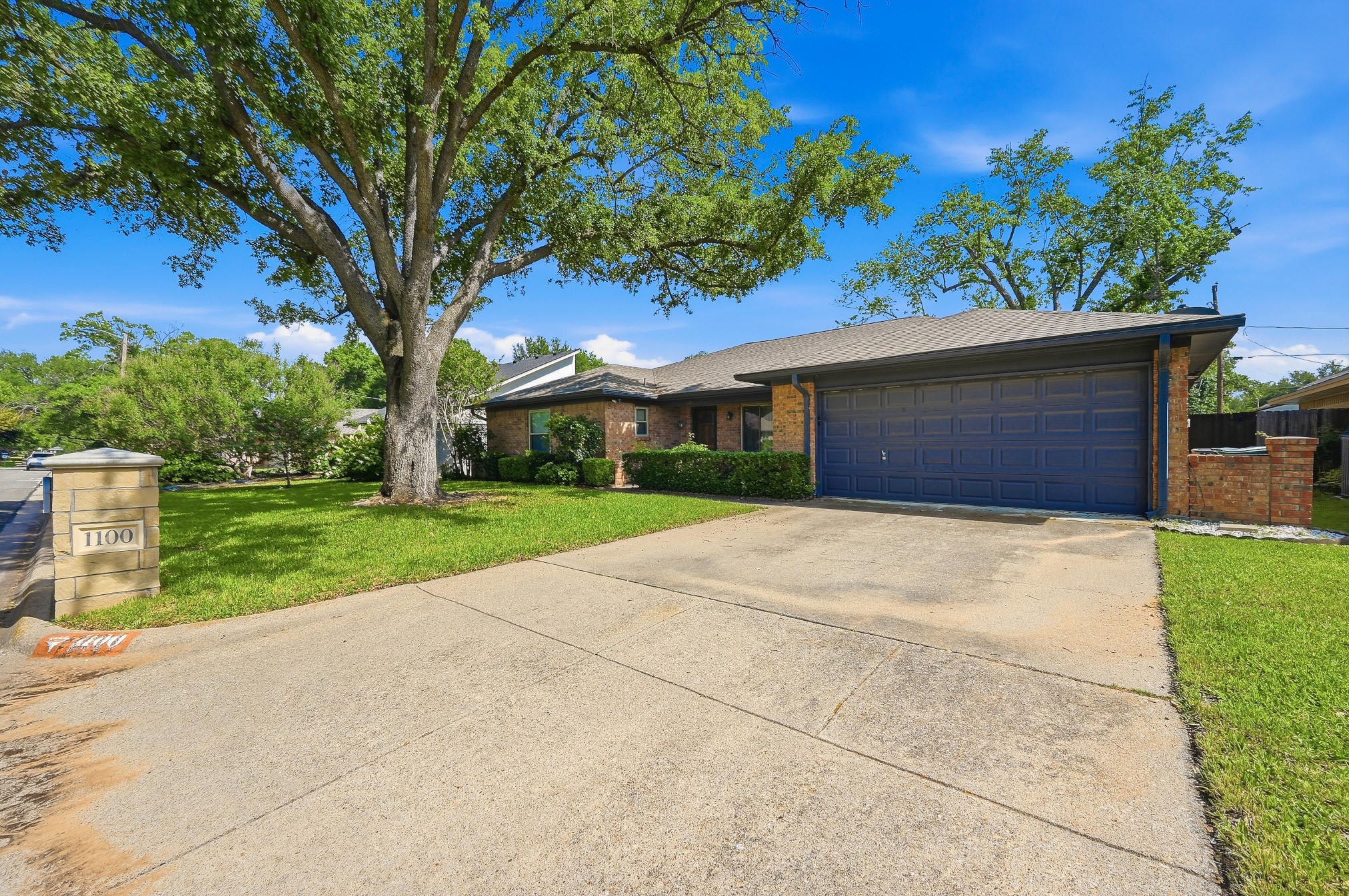 1100 Purdue Drive Arlington TX 76012