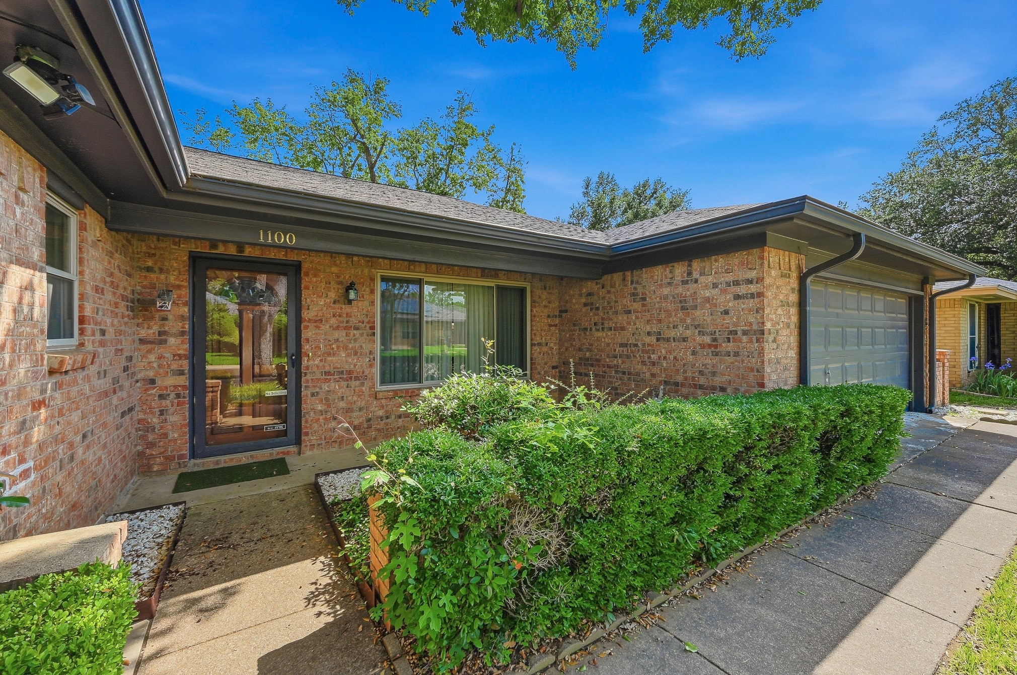1100 Purdue Drive Arlington TX 76012
