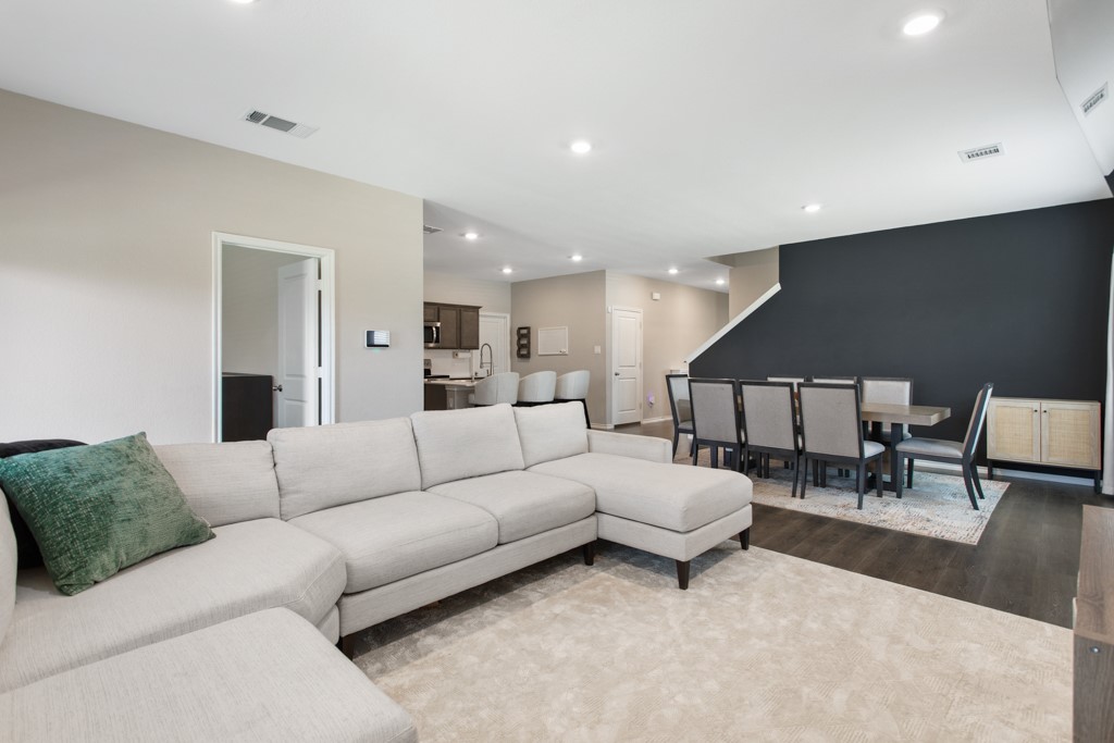 15111 Athena Drive Dallas TX 75253