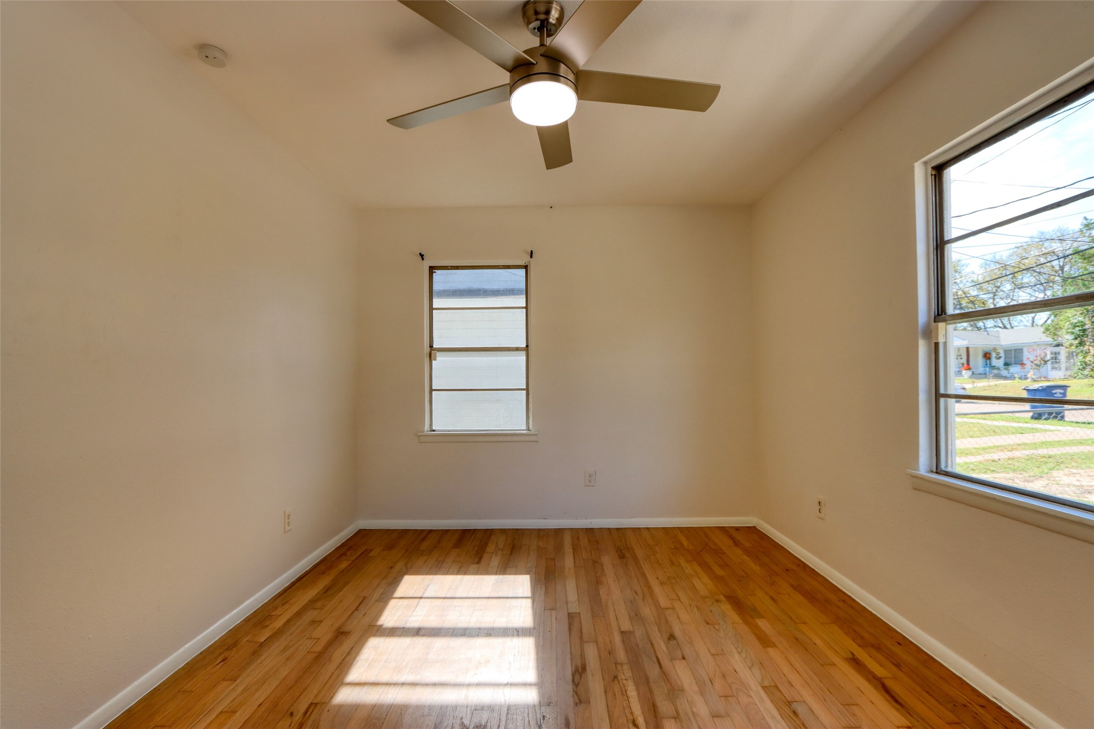 4520 Utah Avenue Dallas TX 75216