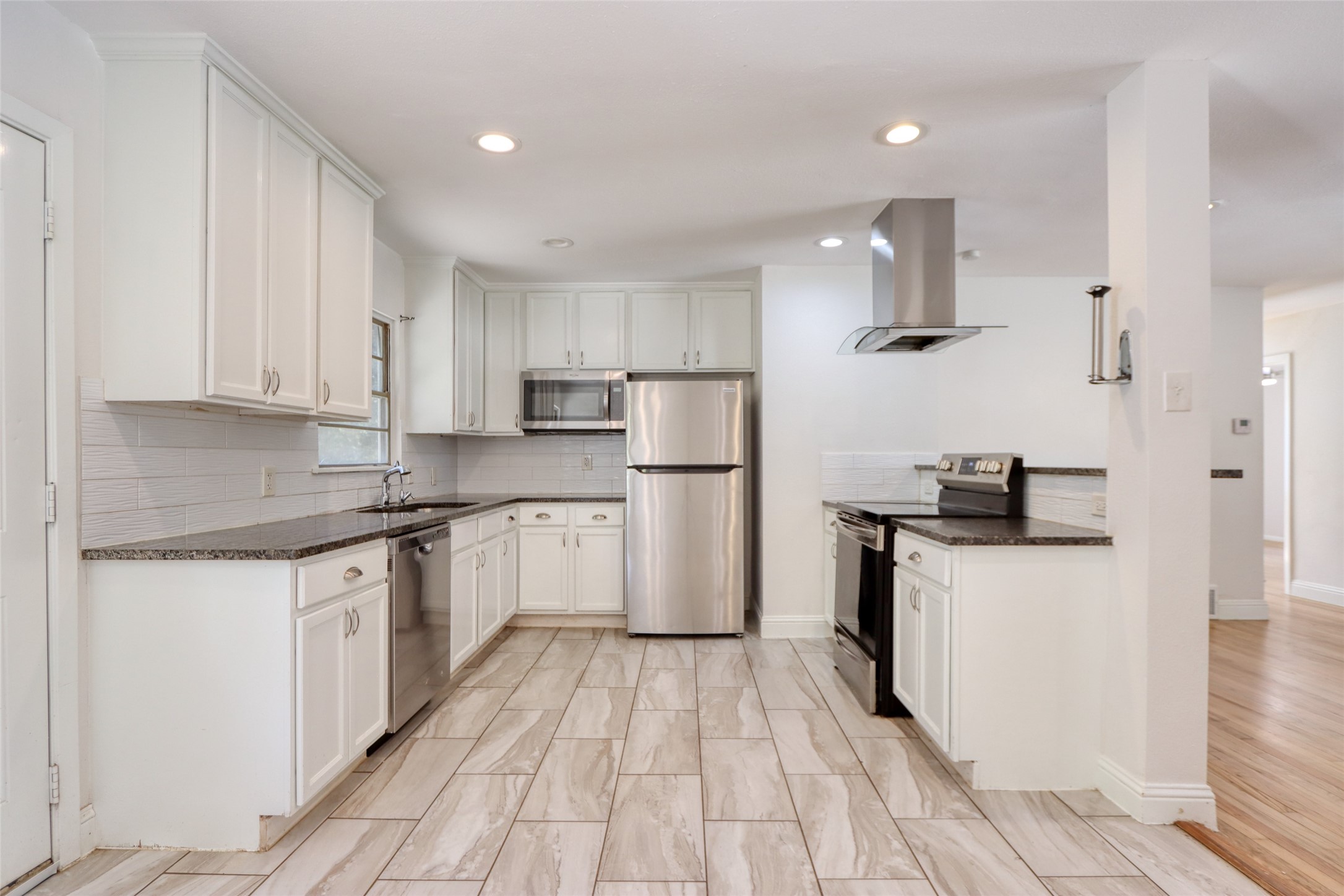 4520 Utah Avenue Dallas TX 75216