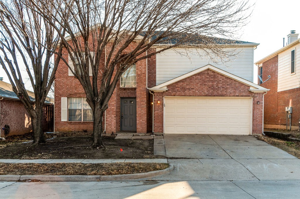 1233 Cheyenne Court Saginaw TX 76131