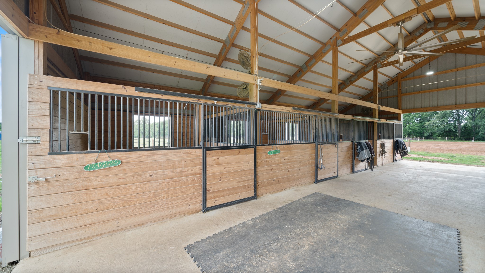 3317 Vz County Road 1804 Grand Saline TX 75140