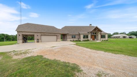 3317 Vz County Road 1804 Grand Saline TX 75140