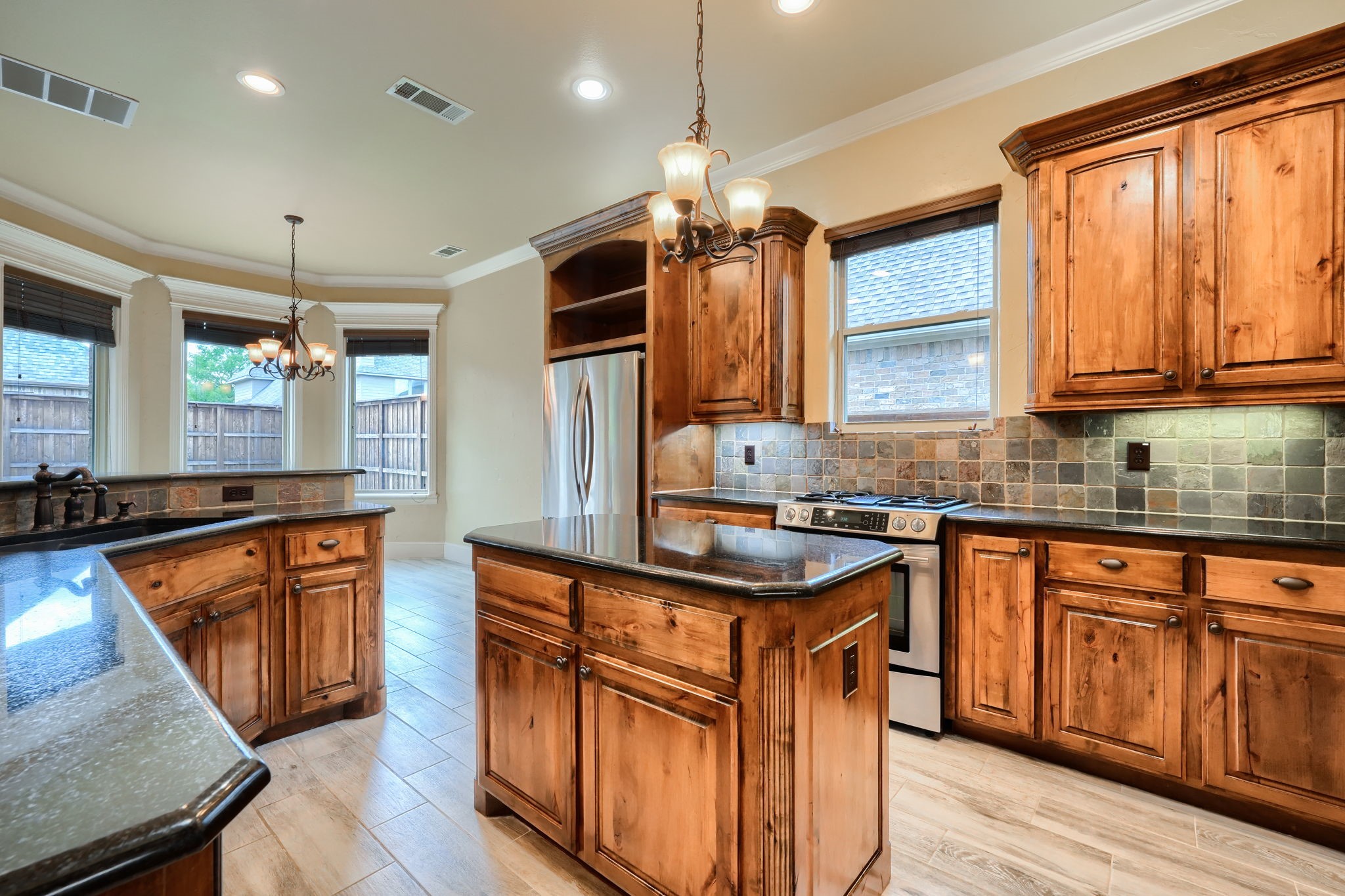 8009 Canyon Oak Drive North Richland Hills TX 76182
