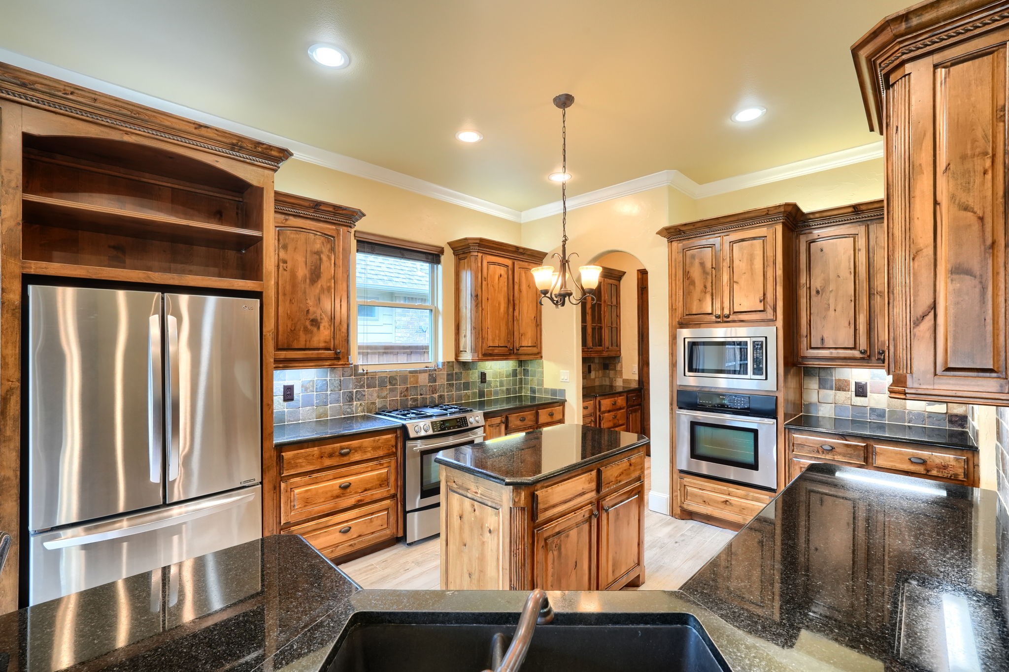 8009 Canyon Oak Drive North Richland Hills TX 76182