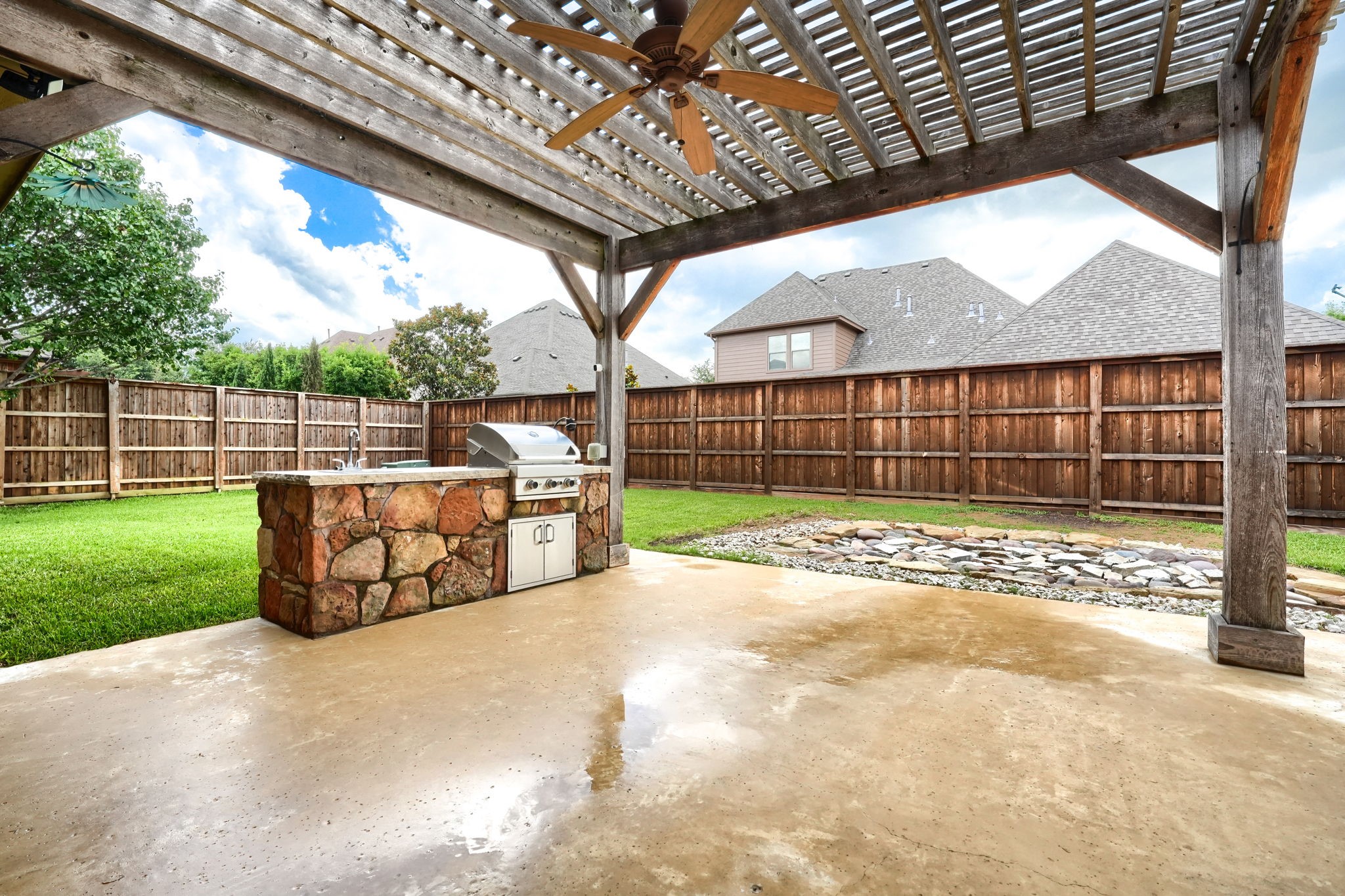 8009 Canyon Oak Drive North Richland Hills TX 76182