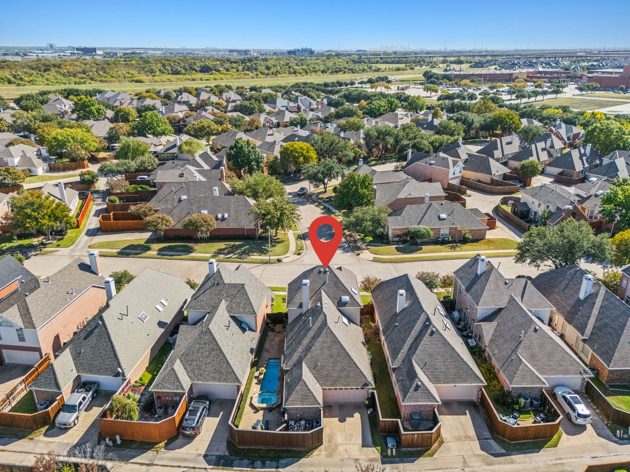 8625 Old Oak Drive Irving TX 75063
