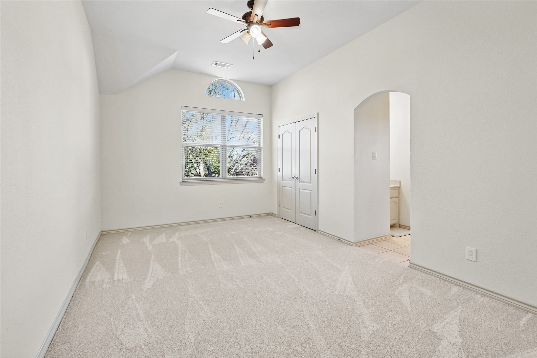 3605 Winchester Court Corinth TX 76210