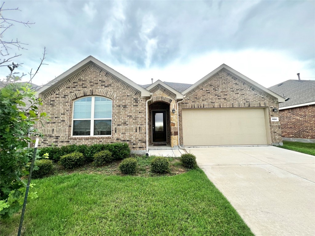 9104 Southfield Lane Arlington TX 76002