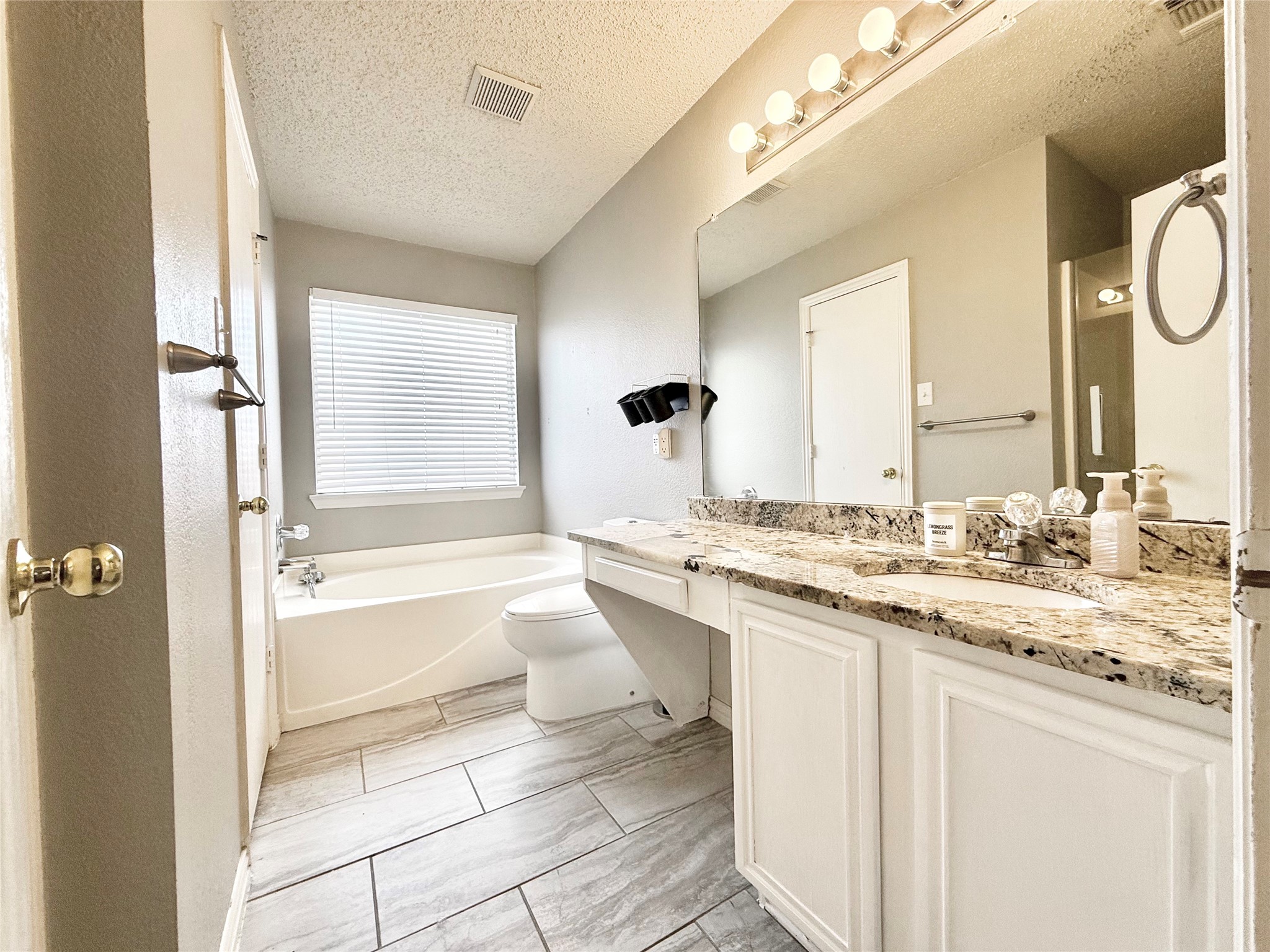 1019 Waterview Drive Little Elm TX 75068