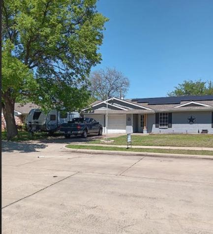510 W Ferndale Lane Grand Prairie TX 75052