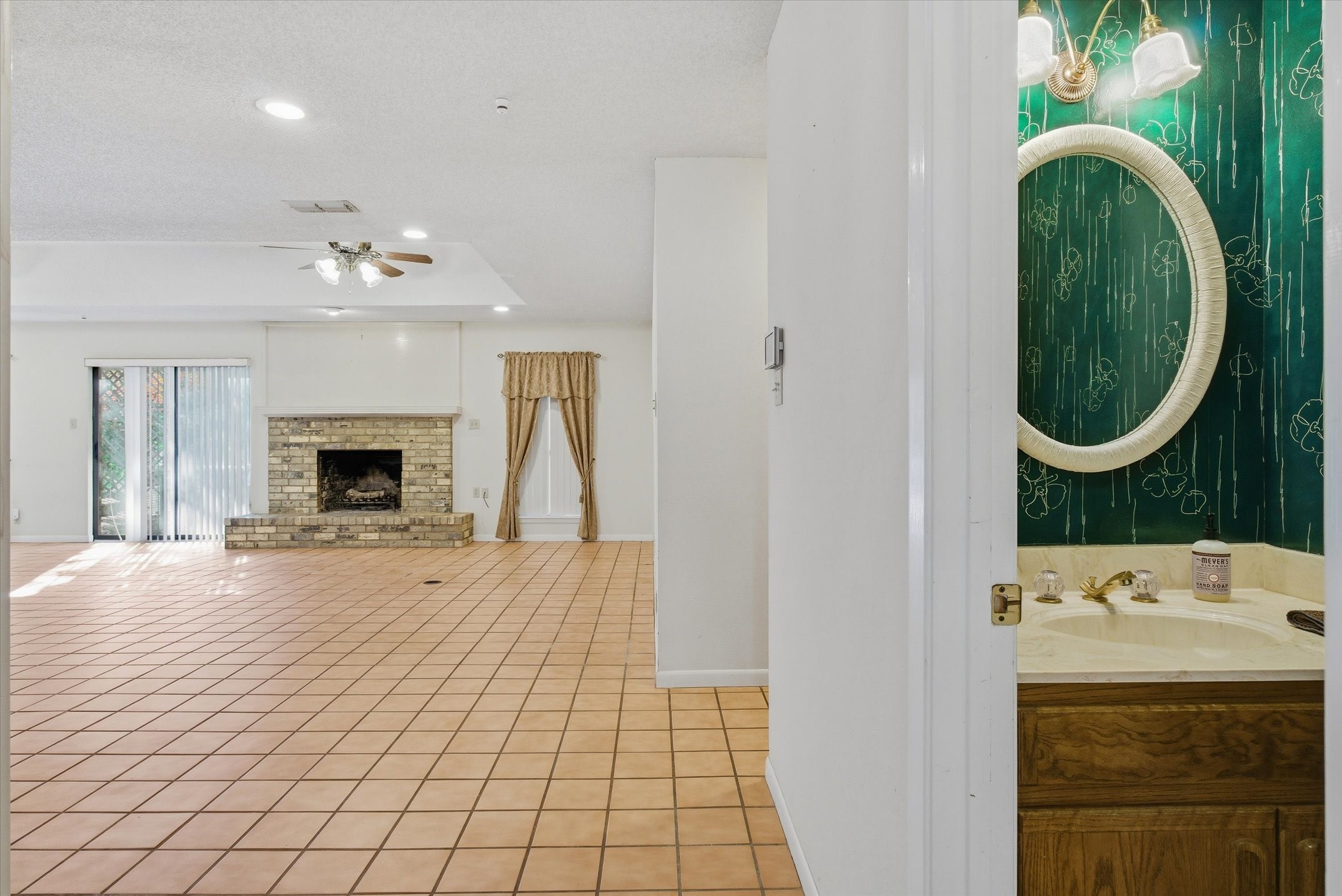1444 Tanglewood Drive W Hideaway TX 75771