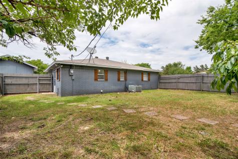412 Lee Boulevard Pottsboro TX 75076