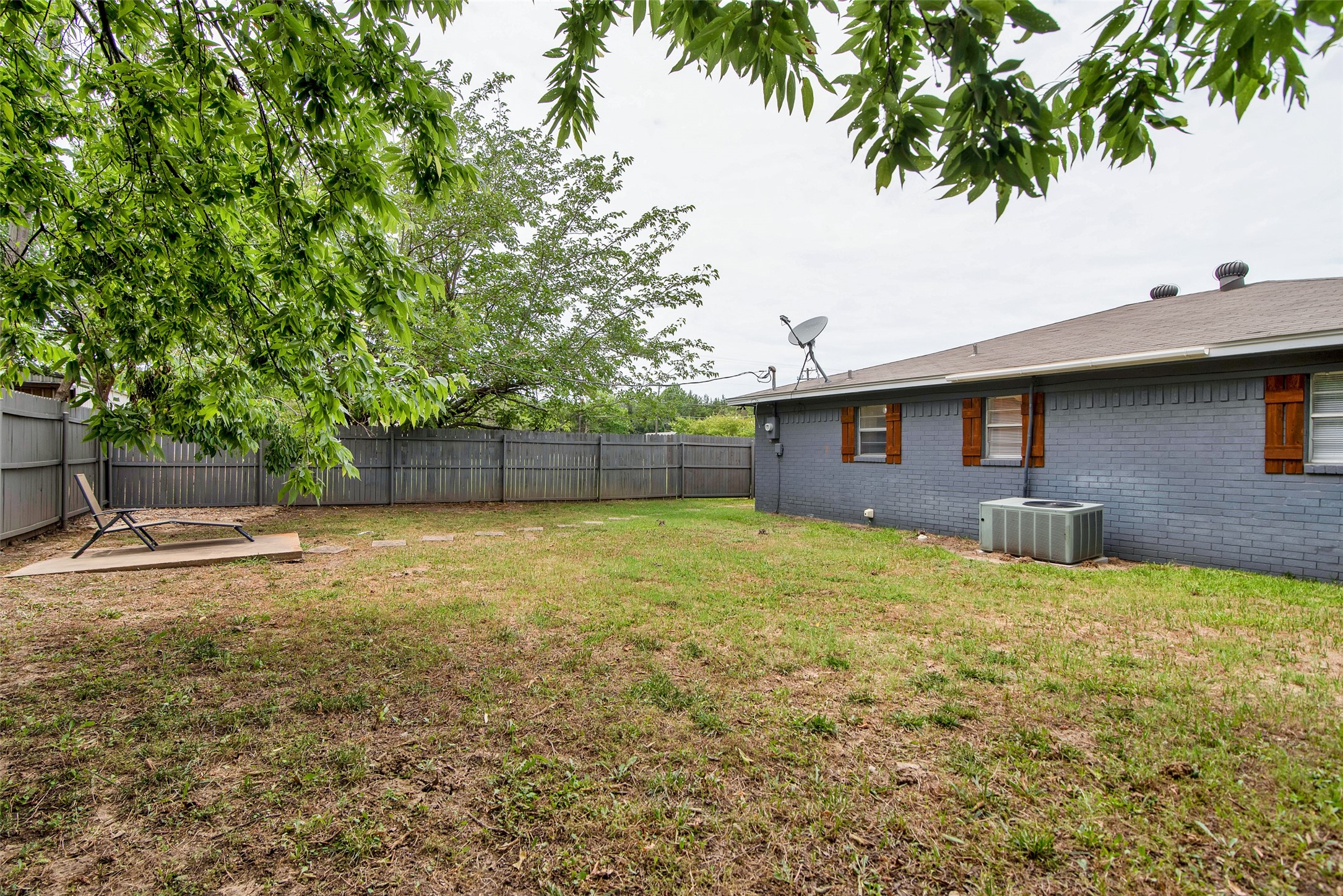 412 Lee Boulevard Pottsboro TX 75076