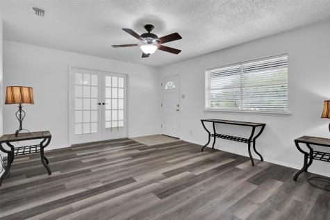 412 Lee Boulevard Pottsboro TX 75076
