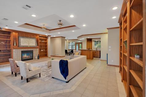 648 Laketrail Drive Richardson TX 75081