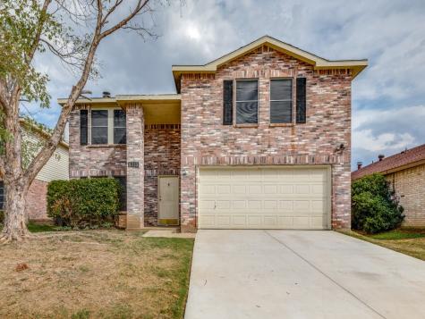 8713 Hunters Creek Drive Fort Worth TX 76123