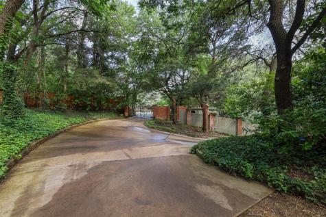 5336 Rock Cliff Place Dallas TX 75209