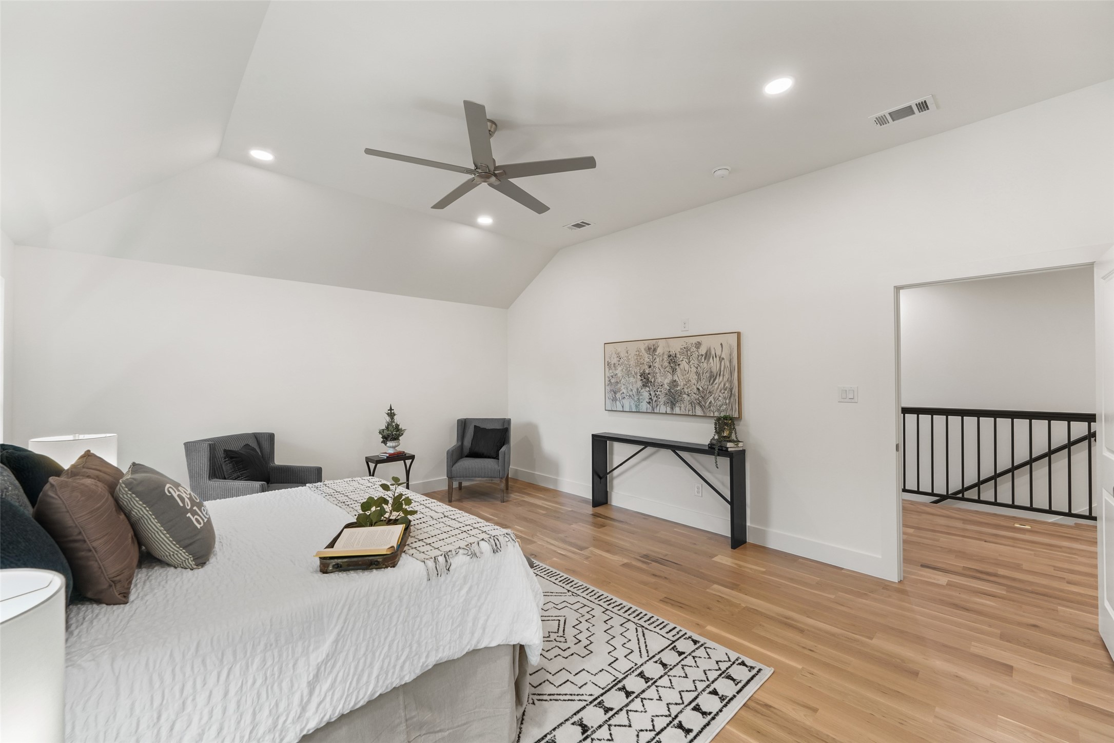 5259 Saint Charles Avenue Dallas TX 75223