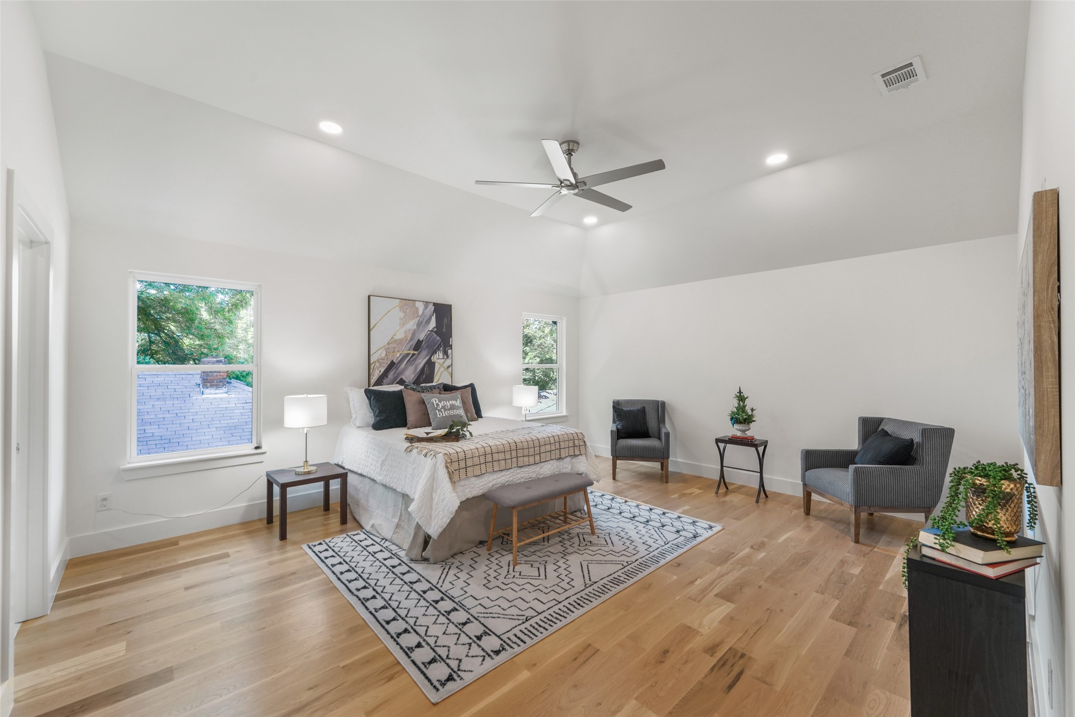 5259 Saint Charles Avenue Dallas TX 75223