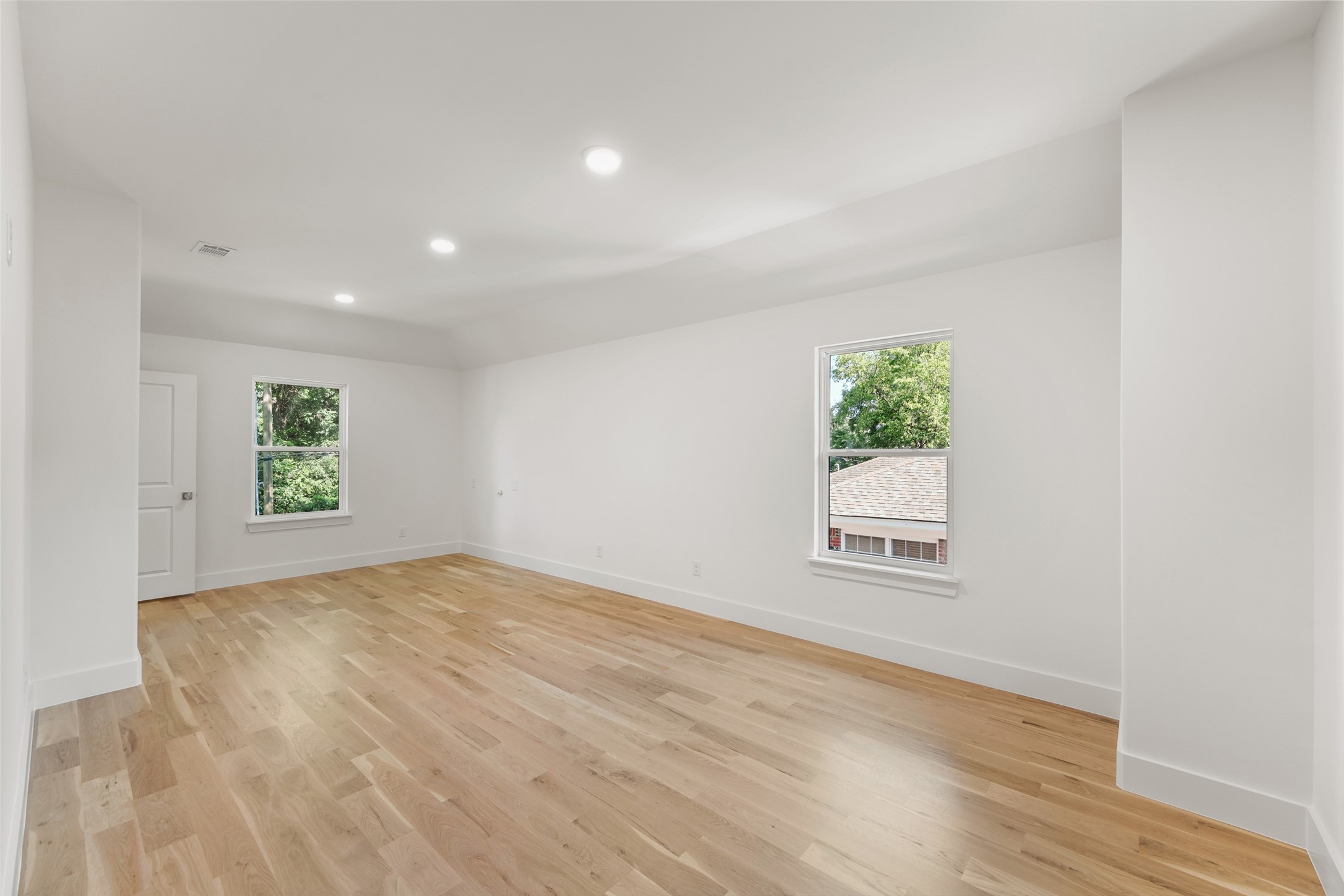 5259 Saint Charles Avenue Dallas TX 75223