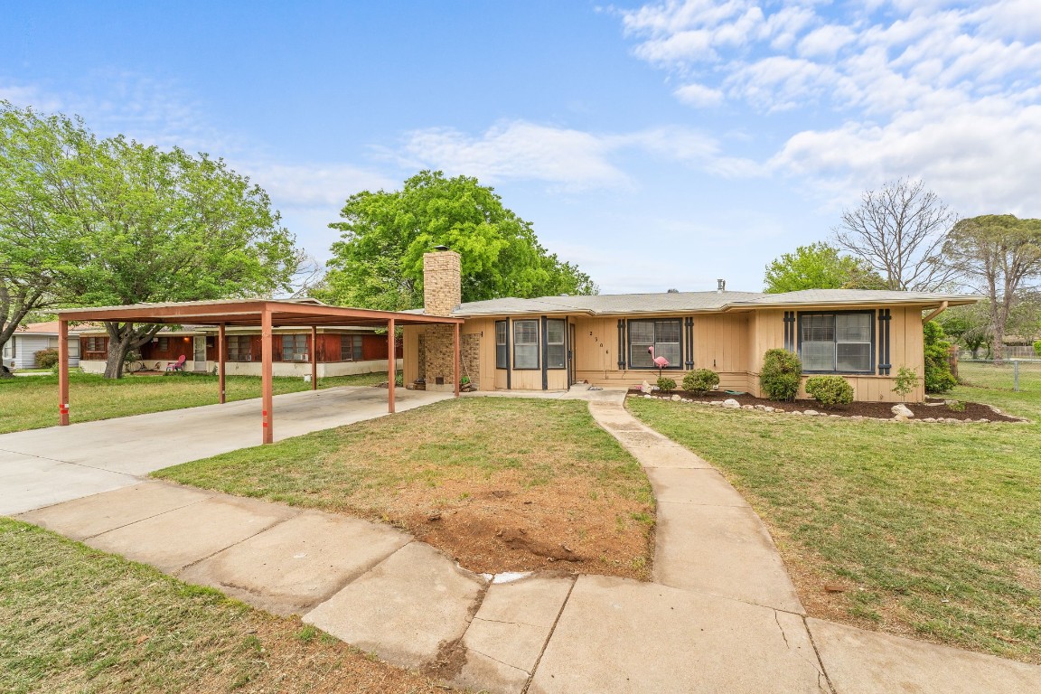 2306 Belmeade Street Brownwood TX 76801
