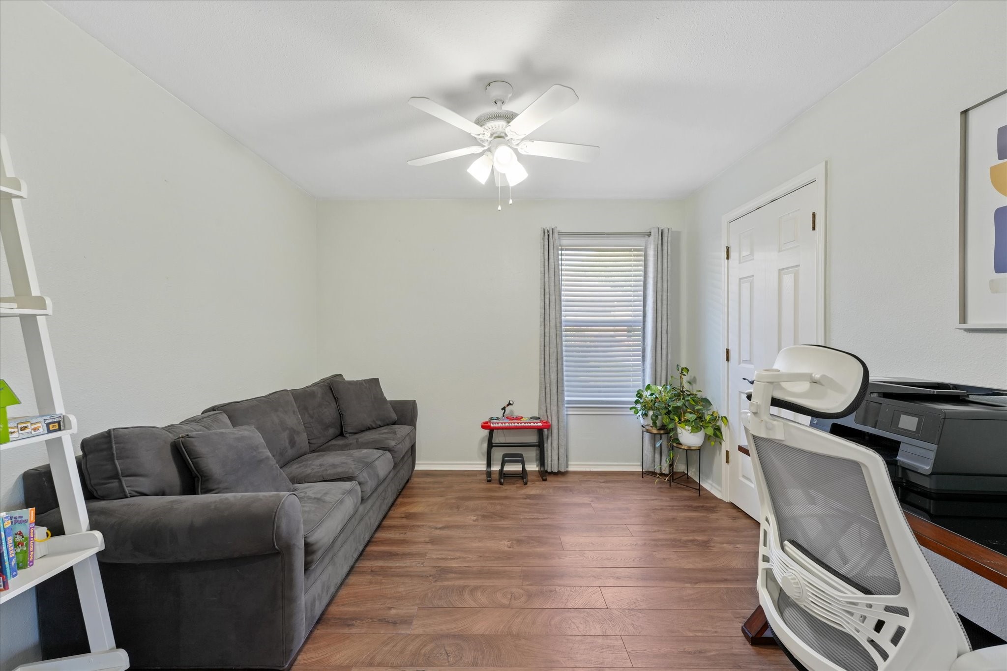 107 Montreal Drive Hurst TX 76054