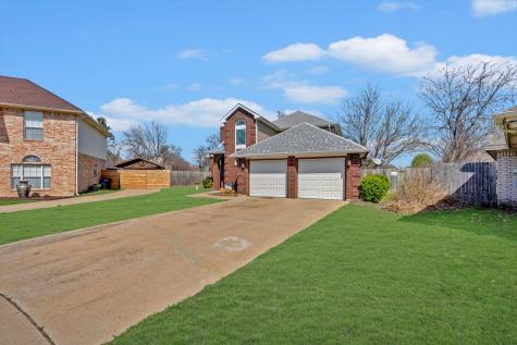 4212 Maryanne Place Haltom City TX 76137