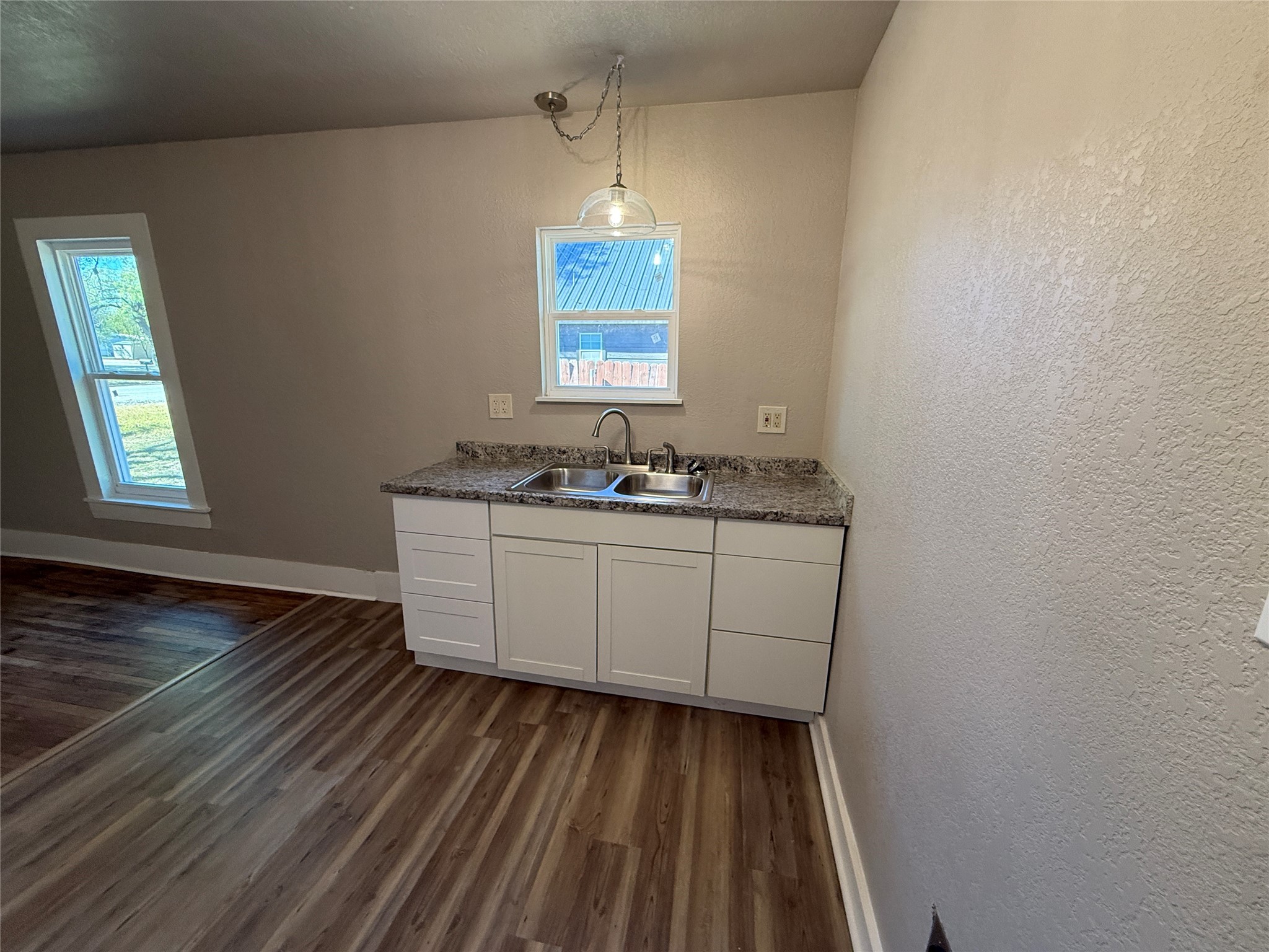 705 E 9th Street Coleman TX 76834
