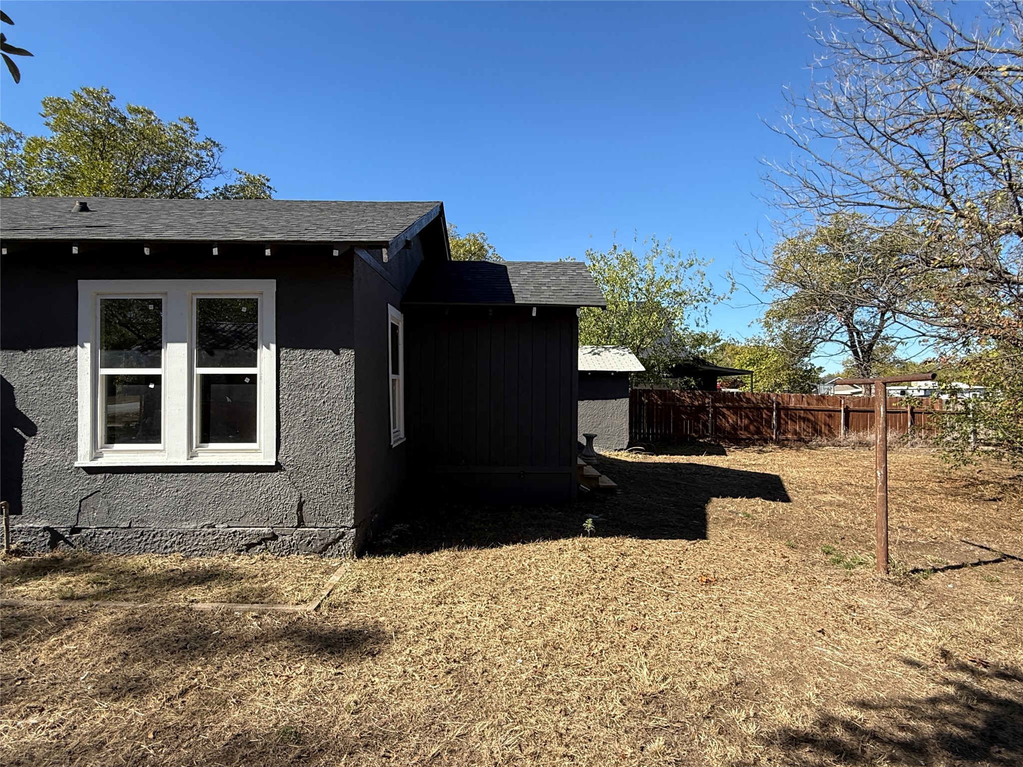 705 E 9th Street Coleman TX 76834