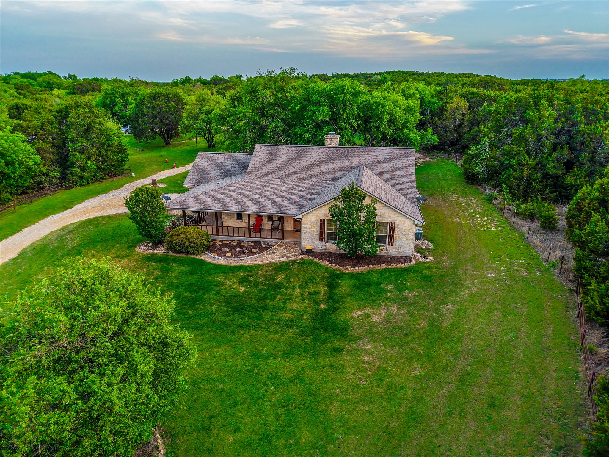 5636 Fm 56 Clifton TX 76634