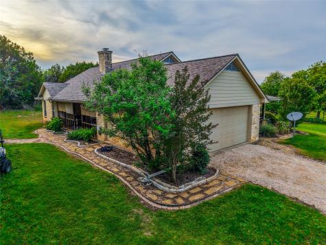 5636 Fm 56 Clifton TX 76634