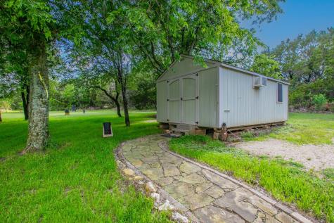 5636 Fm 56 Clifton TX 76634