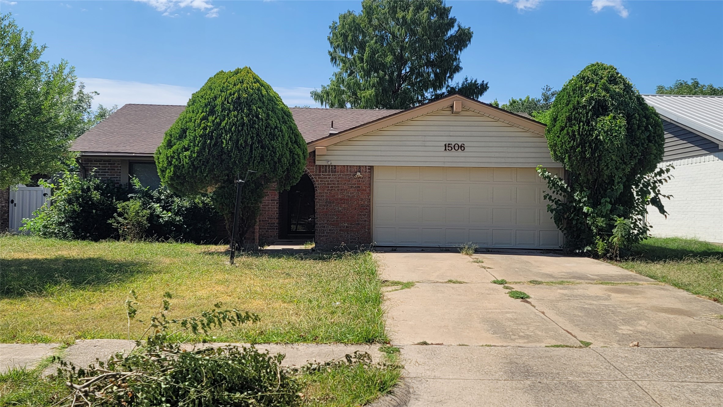 1506 Roundrock Trail Mesquite TX 75149