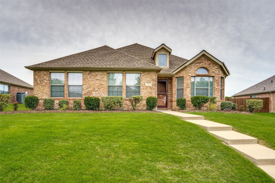 221 Cliffbrook Drive Wylie TX 75098