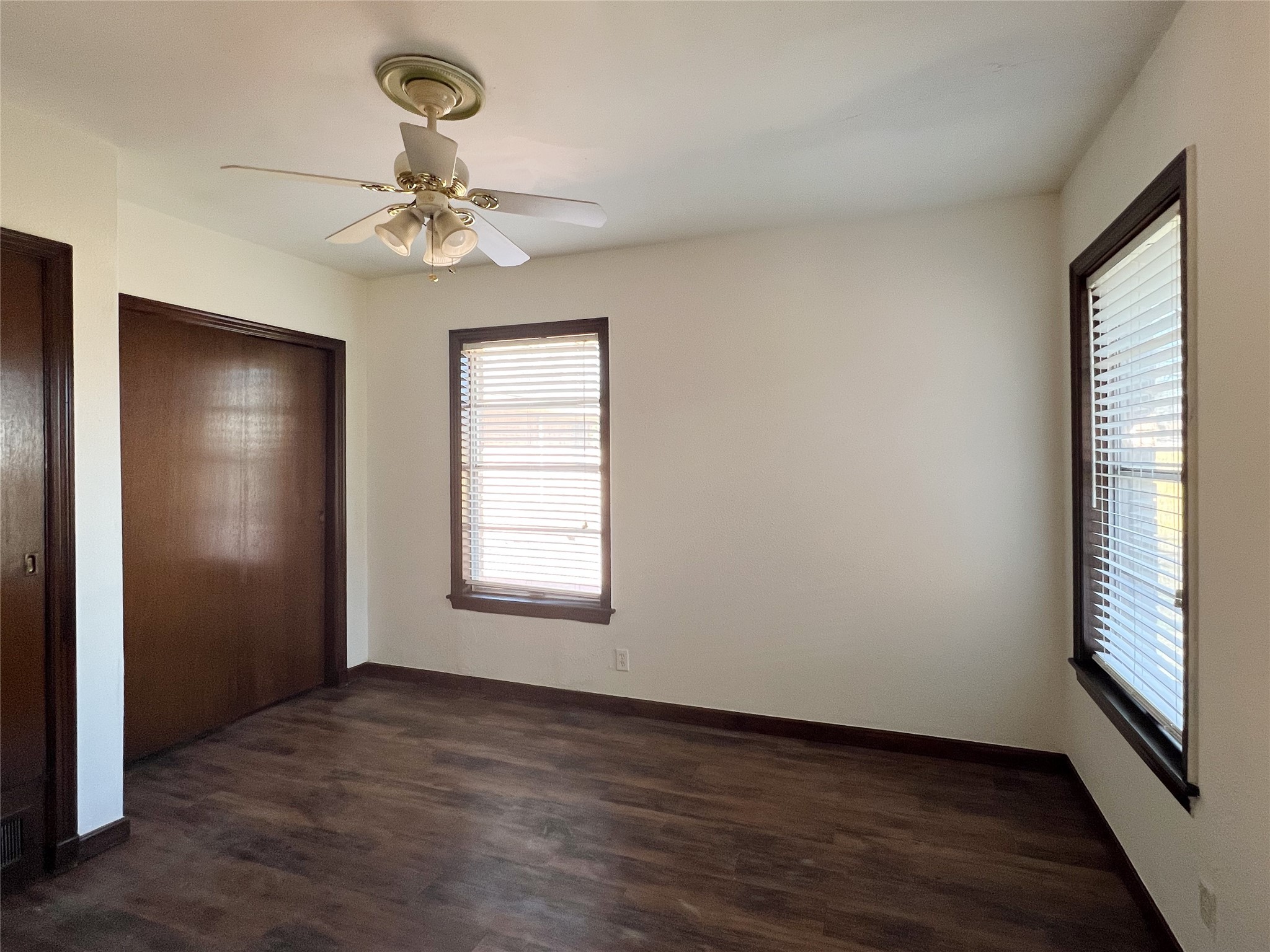 1609 E Peyton Street Sherman TX 75090