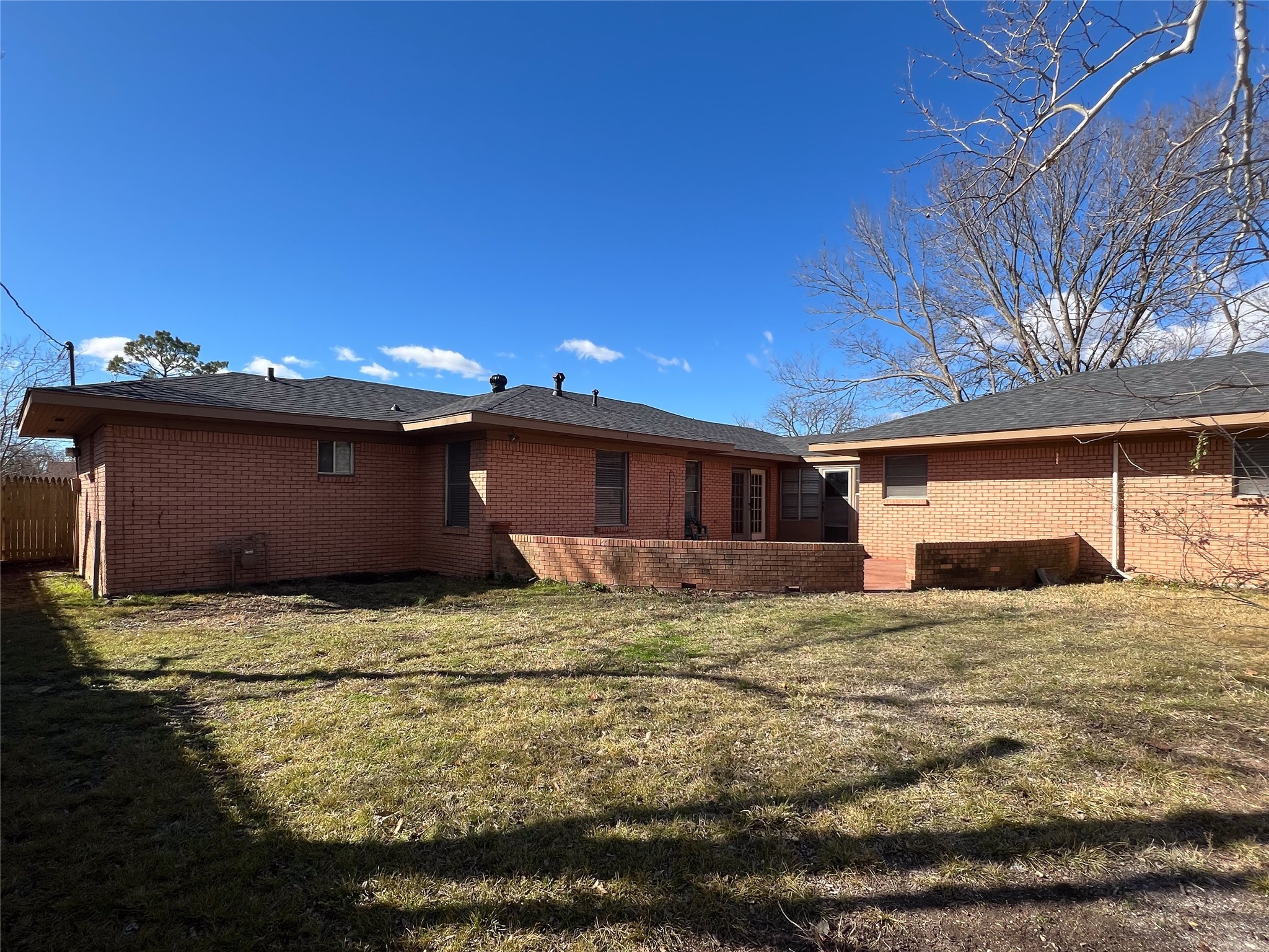 1609 E Peyton Street Sherman TX 75090
