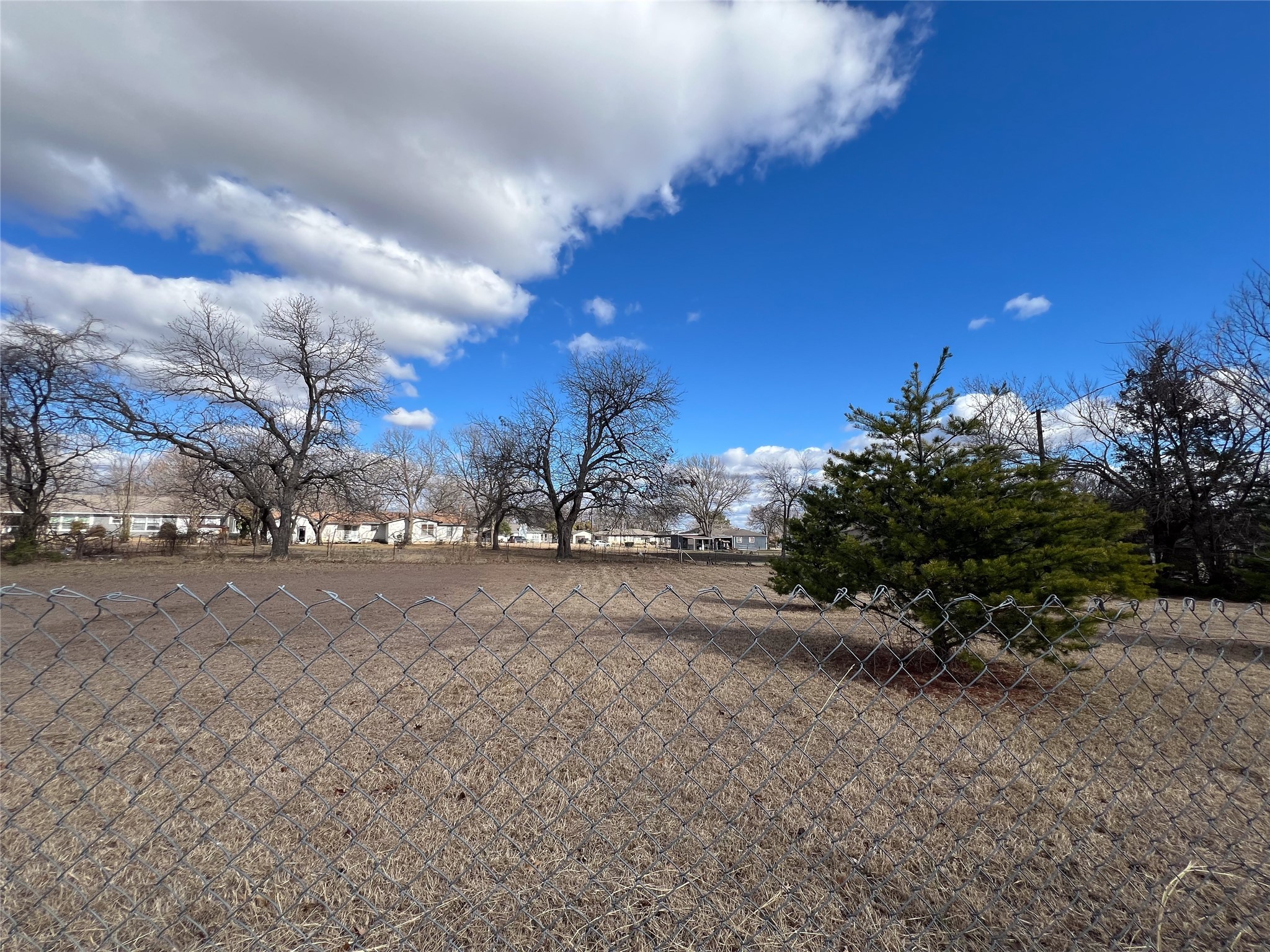 1609 E Peyton Street Sherman TX 75090