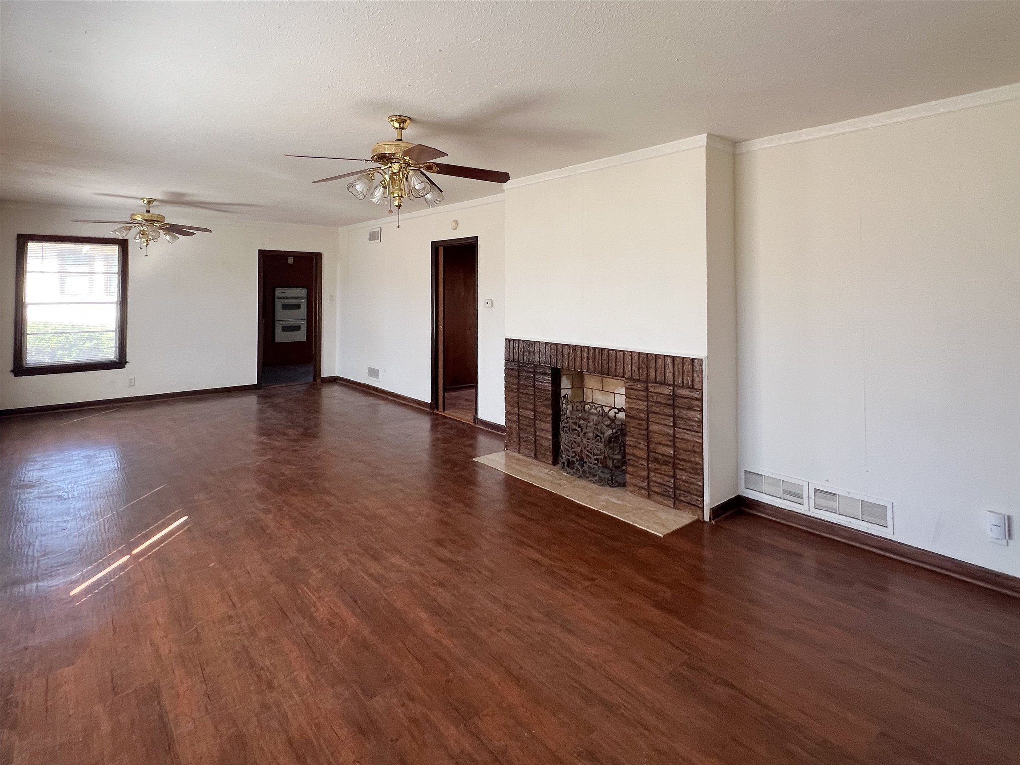 1609 E Peyton Street Sherman TX 75090