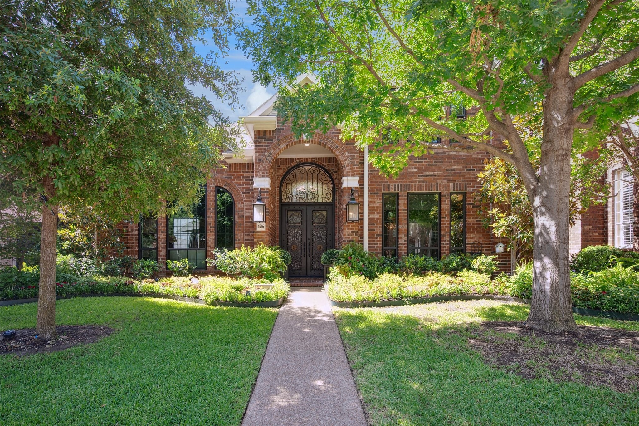6716 Sandtrap Court Plano TX 75093