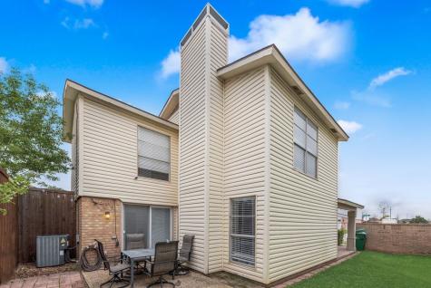 2643 Via Ventura Circle Carrollton TX 75006