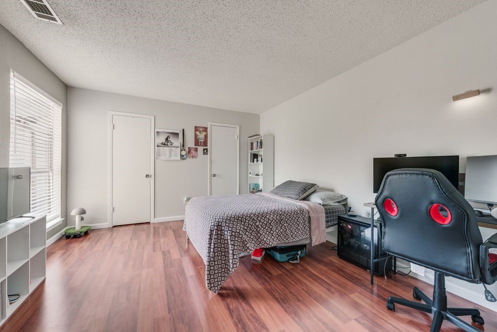 2643 Via Ventura Circle Carrollton TX 75006