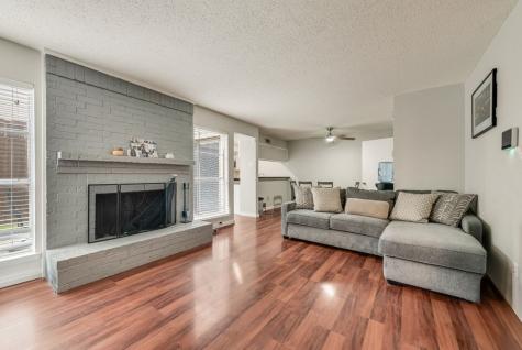 2643 Via Ventura Circle Carrollton TX 75006