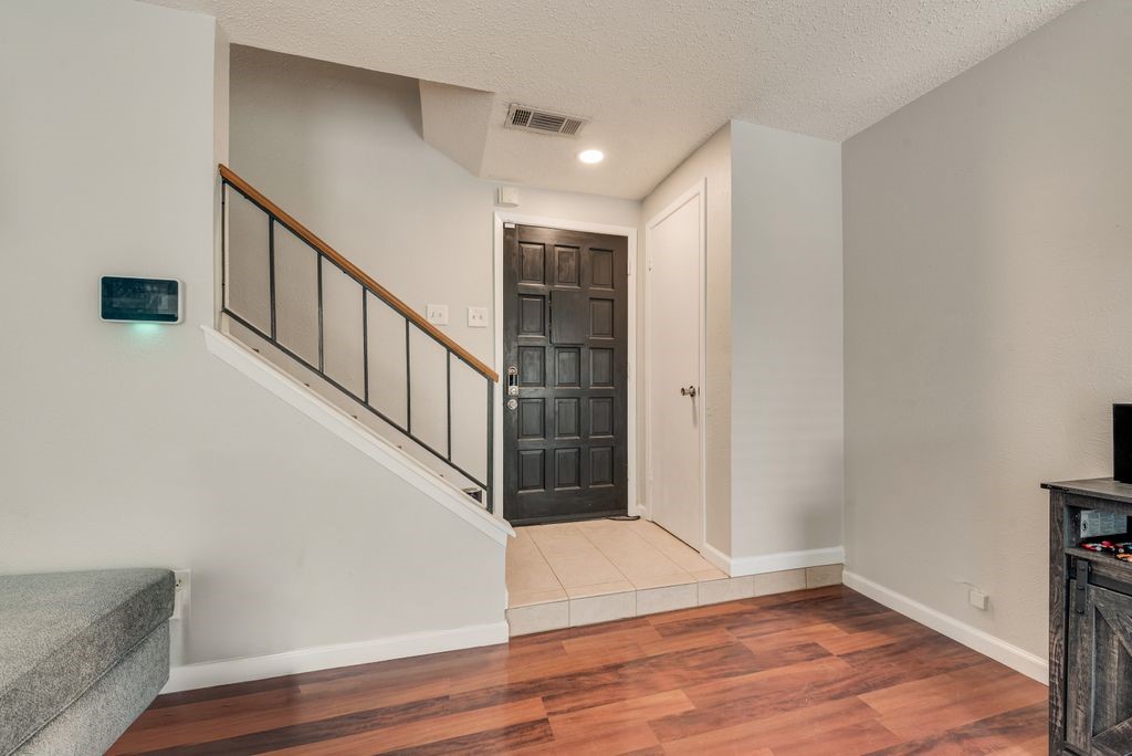 2643 Via Ventura Circle Carrollton TX 75006